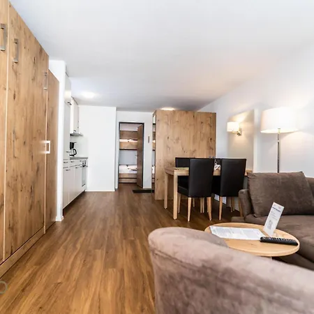 Haus Camillo Appartement-fewo 2-bettwohnung Nr- 7 By Interhome Appartement Saas-Fee